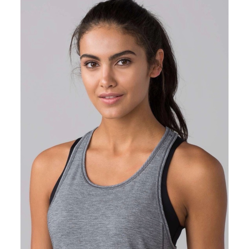 Lululemon Long Distance Tank Heathered Black / Black 8 - Picture 4 of 6